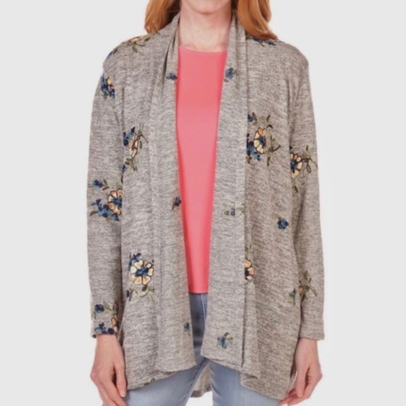 Anthropologie Sweaters - Fig and Flower Embroidered Cardigan Sweater L